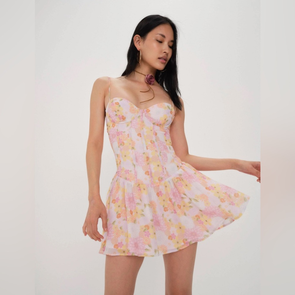 $225 For Love & Lemons “Carrie” Mini Dress Sz L Large Pink Yellow White Floral
